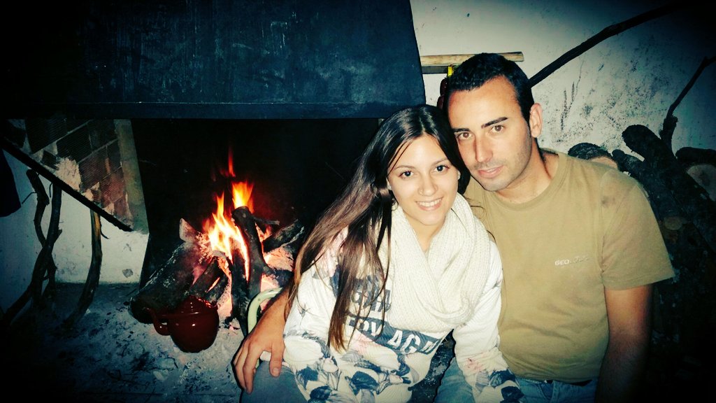 virgirios27's tweet photo. Termino el finde 😢 aora toca cerrar los ojos y imaginarme q estas aki comigo 😘😘😘 Te quiero cariii!!!💏❤🙅❤ @barreno96 https://t.co/VFXN3zjuut