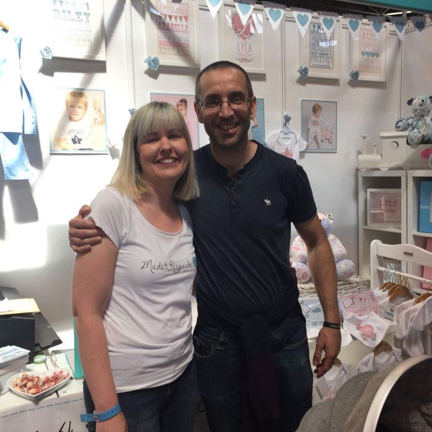 ynotcharlie's tweet photo. Got to meet this lovely man today. Thank you @PashaBocarie for making it happen, James made our day #topbloke https://t.co/tBjeXVOY0e
