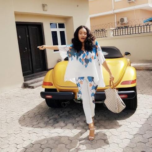 tripidite's tweet photo. Is she now the main chick? Anna Banner visits baby daddy Flavour at home (photos) - https://t.co/WI574OCLVe https://t.co/sn2AJktmDM