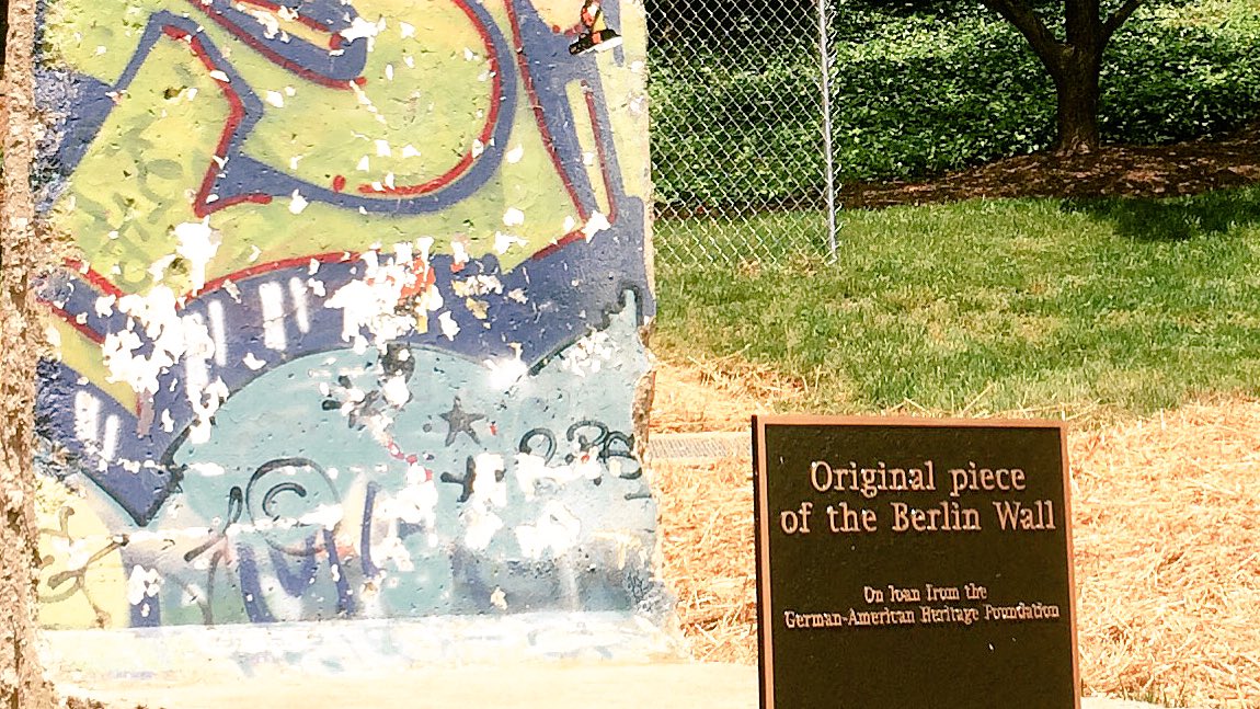 365DaysinDC's tweet photo. A piece of the #berlinwall on the grounds of the Embassy of Germany, #washingtondc #passportDC #embassyrow https://t.co/sCwVsmYdwK