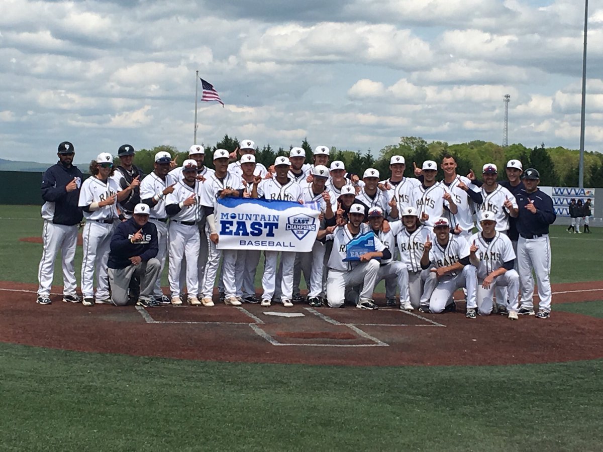 SURamsBaseball's tweet photo. 2016 MEC Champs!! #Squad #DOGS #Yeeeeeetttttttt #RamNation https://t.co/Cjs9LwzosO