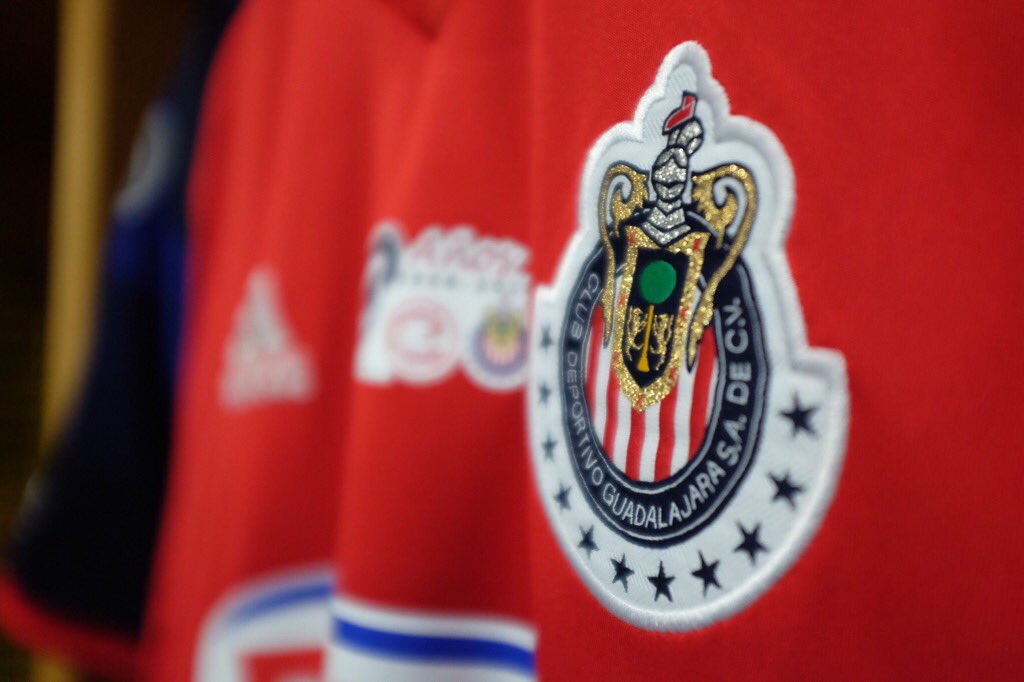 Chivas's tweet photo. ¡Así luce el vestidor del equipo más importante de México! 👌🇫🇷🐐 https://t.co/EQ4aqSdCmV