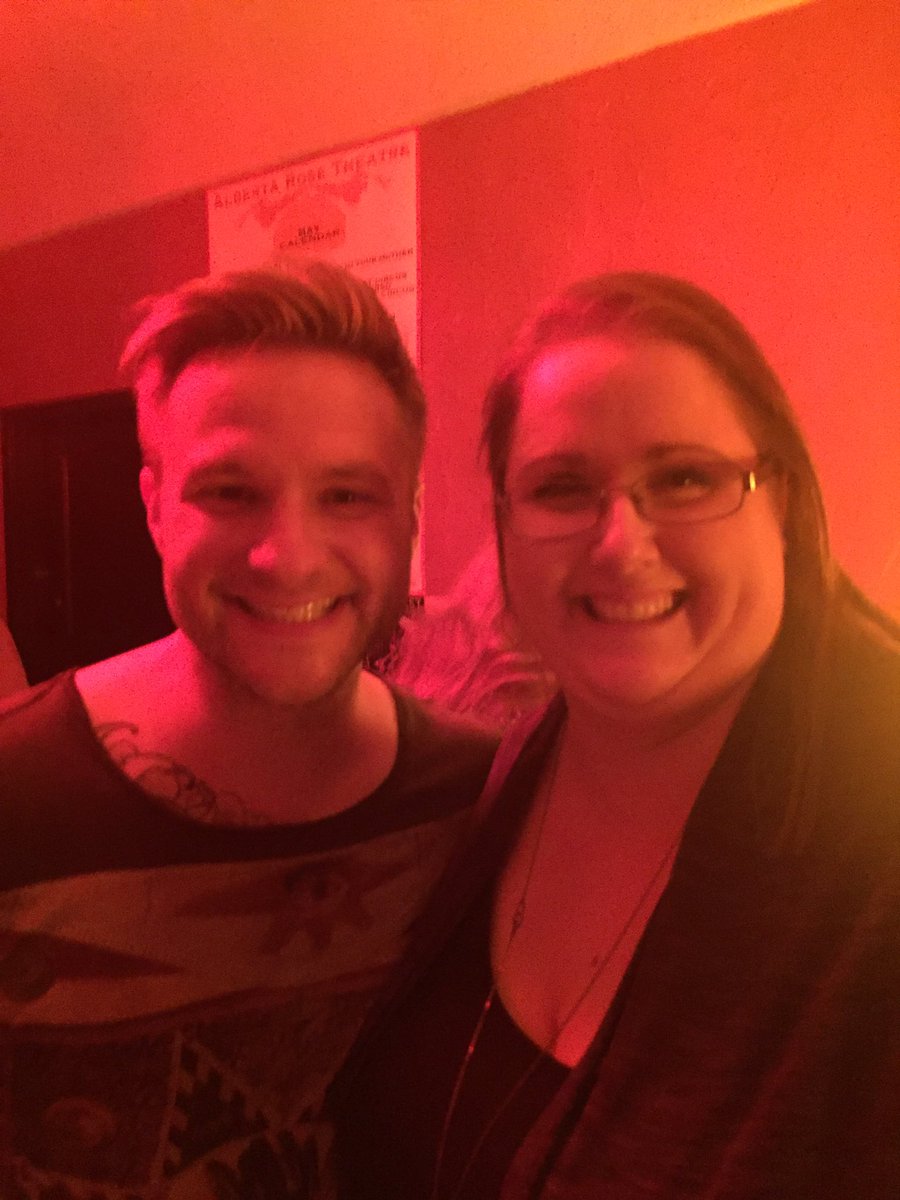 SabrinaLeach's tweet photo. Me and @BlakeLewis #SoulBoxTour #pdx @albertarosepdx https://t.co/BSt9rNn4ui