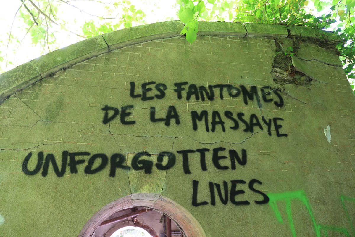 Barre69737399's tweet photo. Grosses pensées à @GussDx   Même en Bretagne ils sont là 👻 https://t.co/nWfuI3RpBb