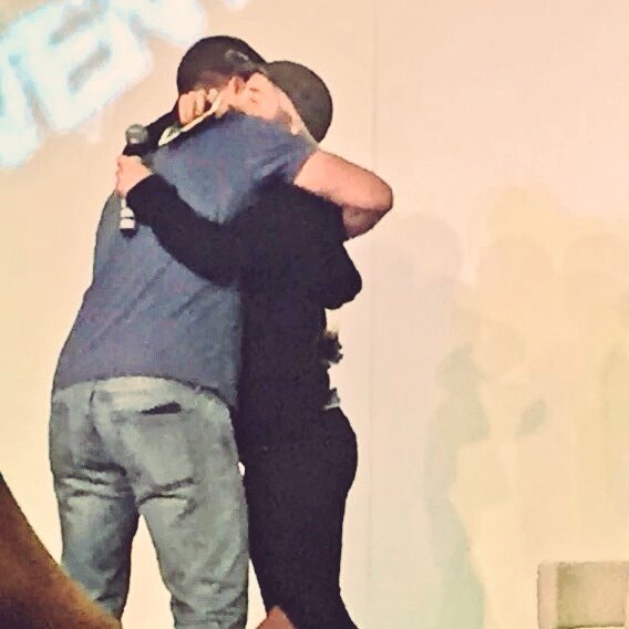 cornfieldchase2's tweet photo. I am crying they are so beautiful the hugs are so sincere😭❤️ https://t.co/0O2PE4ml44