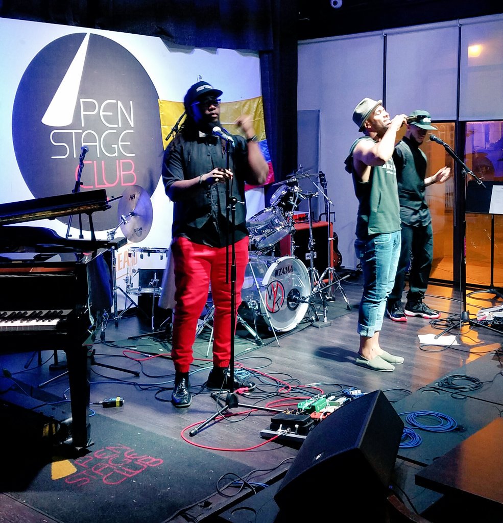 VLEEvents's tweet photo. #ecuadorearthquakerelief concert @Wolf_Pakk @MrAlexanderStar killing it #onstage @TiltedGlobe #vleevents @sesac https://t.co/vIDSS6UjZC