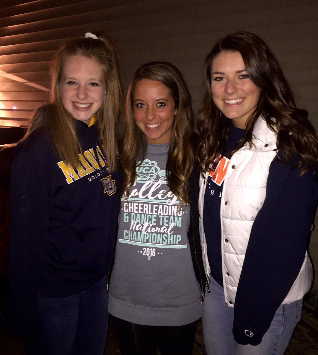BeccaGeralds's tweet photo. You know summer has officially started in McHenry when we have our first bonfire. #whattheee https://t.co/IGqRTYbxWS