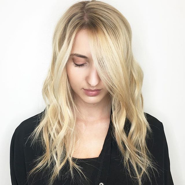 cristophenb's tweet image. Blonde perfection. Book an appointment with #Lauren #laurenhairlove if you're thinking about going lighter!