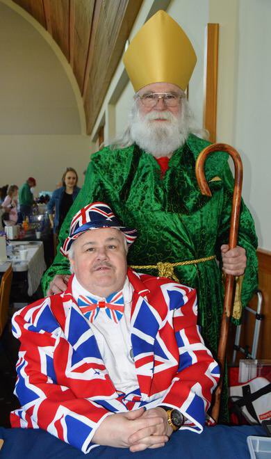 KCGala's tweet image. Checkout more pictures of this years British Gala festival in Kansas City, Missouri: britishgalakc.com/2016Gala.html