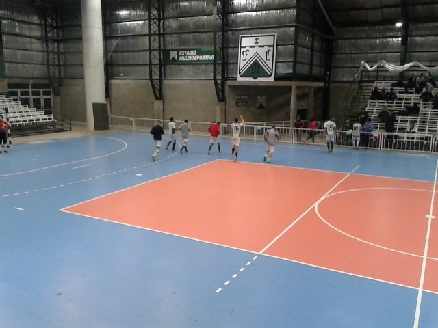 Ultiman detalles las primeras de <a href="/FutsalFerro/">Ferro Futsal</a> y @DeportivoMoran . Ya se viene la transmisión en vivo por Periscope.