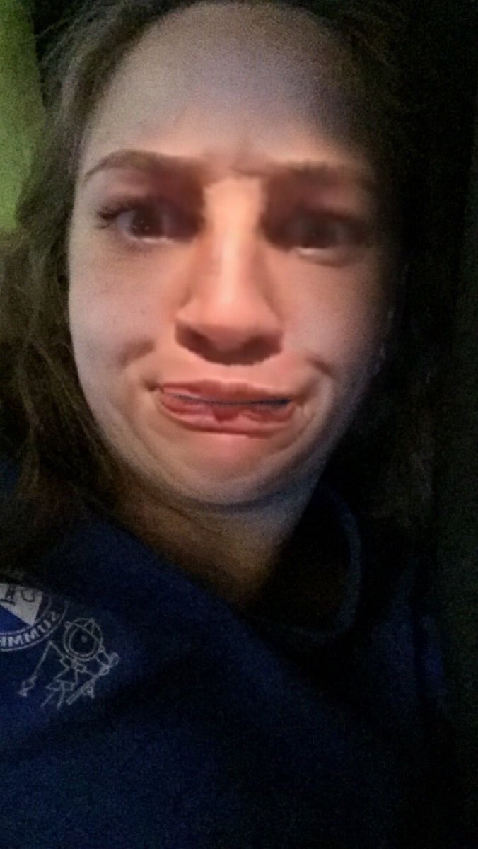 nuggetsforcam's tweet photo. Me as @camerondallas 😂😂😂😂😂😂😂 https://t.co/O2LnjDNpbU