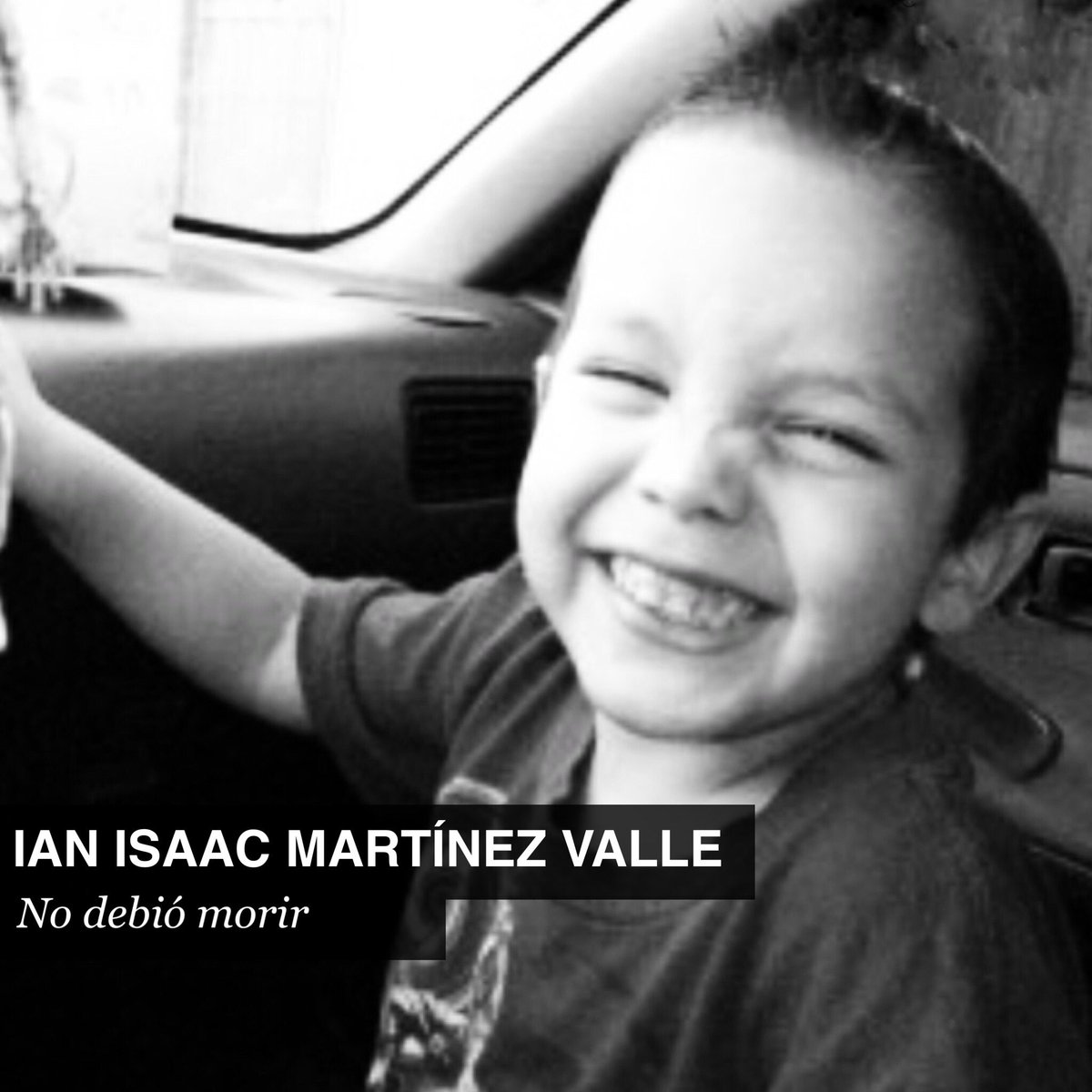 La_War's tweet photo. Él es Ian Isaac Martínez Valle. Murió en la #GuarderíaABC y no ha tenido justicia #JusticiaABC no debió morir. https://t.co/RSuE8hpfu9