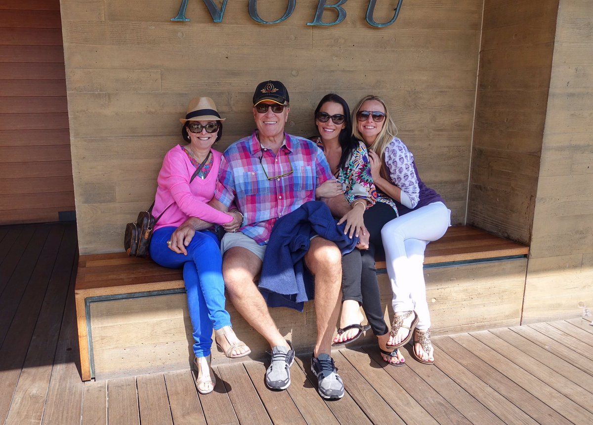 Sunday Funday Shannanigans in Malibu with my partners in crime! 😎☀️💗