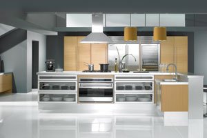 Sienna's slab design and natural veneer finishes make it a contemporary classic. ow.ly/YSoNA