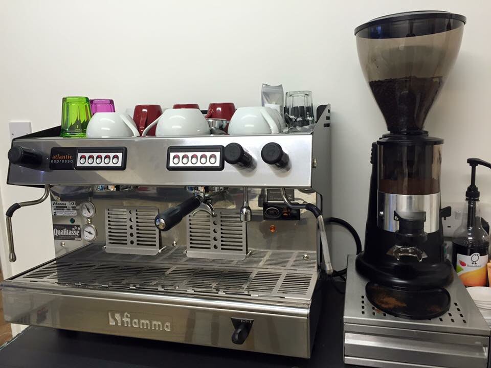 Caffecoco2's tweet image. #coffee #cakes