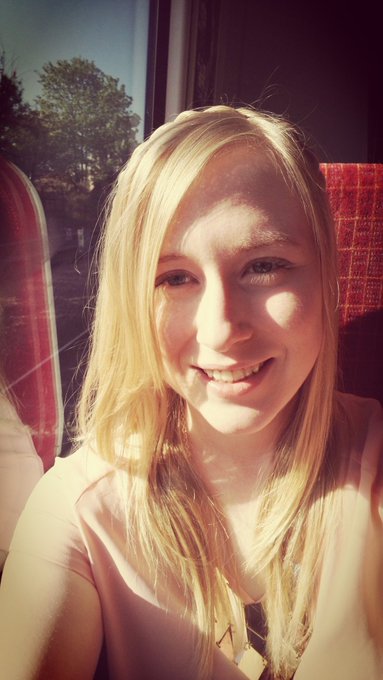 Just another manic Monday... on the train to London town :) https://t.co/3oEsFFZhHH<a href="/tag/adultwork"class="tags"><span>#adultwork</span></a>