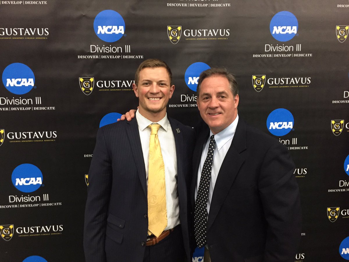 gustiefootball's tweet photo. Congrats @MBoyce81 for being nominated for #GoldenGusties male athlete of the year. https://t.co/16N99IHJIG