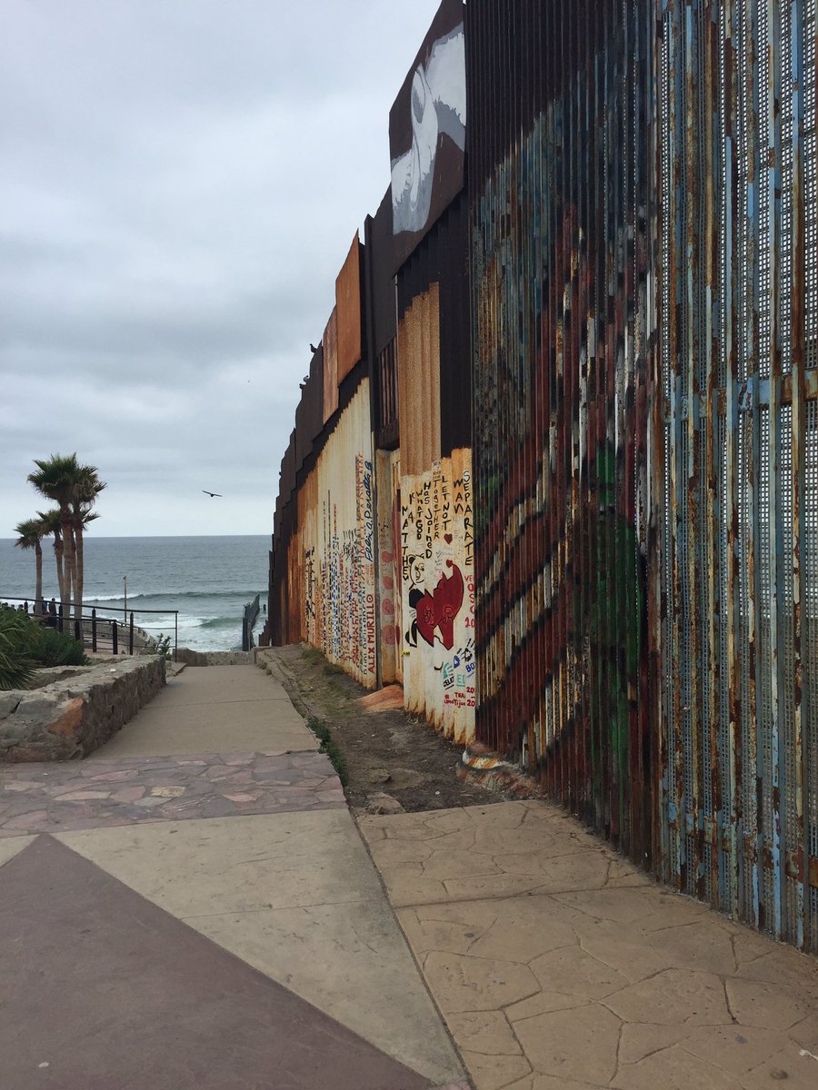 SSPSanDiego's tweet photo. Beautiful Friendship Park where volunteers will visit in Tijuana every Adventure Wednesday! https://t.co/WjIhG6Vp2F