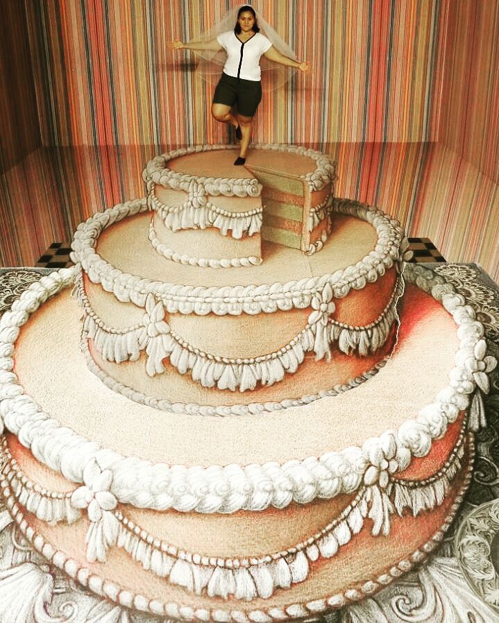 MientrasPlaya's tweet photo. #3dmuseumofwonders #playadelcarmen #cakedoll 🤓🌟🐣 #museum3d #quintanaroo #cake #3dcake #mus… https://t.co/MfF1drTw97 https://t.co/KSJe77oVaW