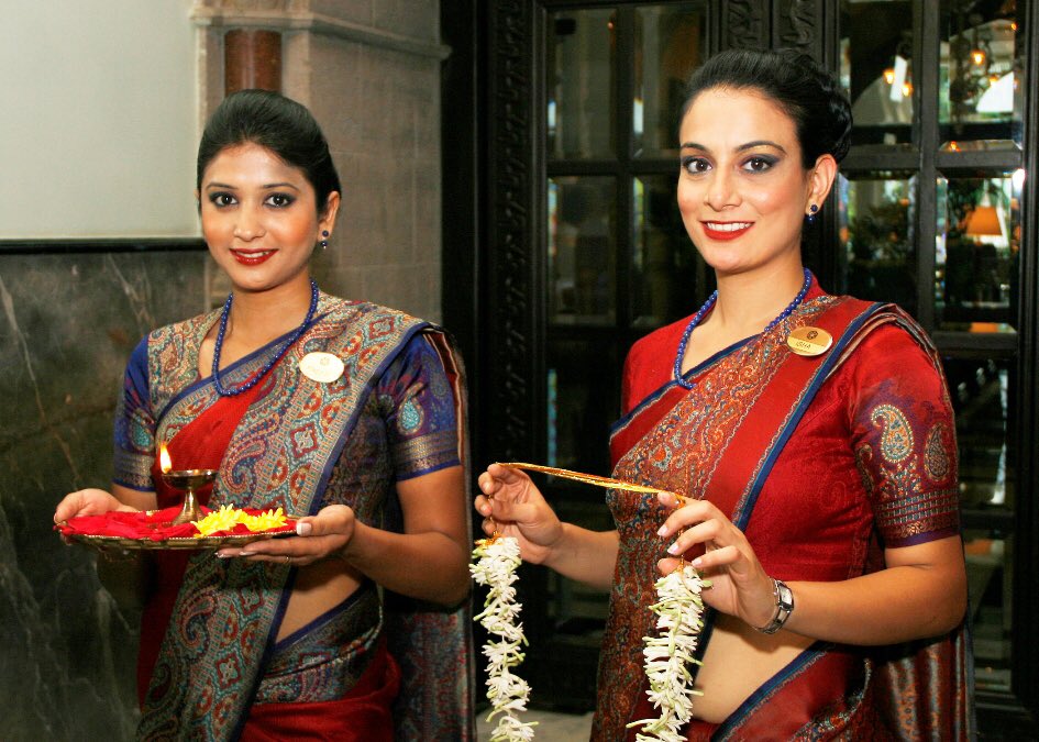 JAISOMOM's tweet photo. Branding of the Taj Luxury Hotels World Wide.. https://t.co/esDZvUVhFz