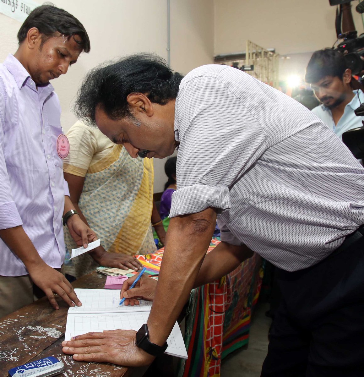 mkstalin's tweet photo. I just cast my vote.Request all to come out &amp; vote tdy.It is everyone's right&amp;duty to uphold democracy #TN100percent https://t.co/usW9Di5p0S