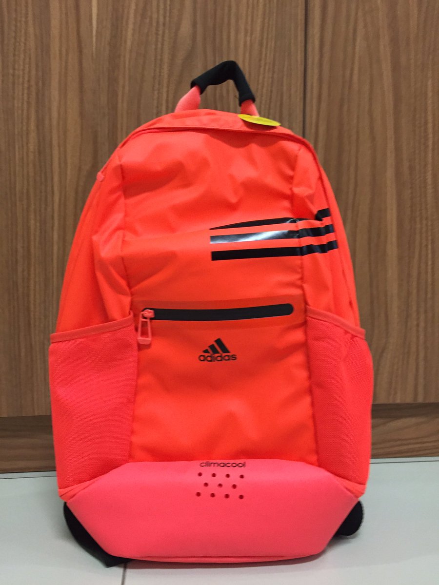 f00tballmaniac's tweet photo. #JOR7
adidas climacool bag
BNWT no minus
OB: 200
BIN:400 https://t.co/HHRSNkbxbi