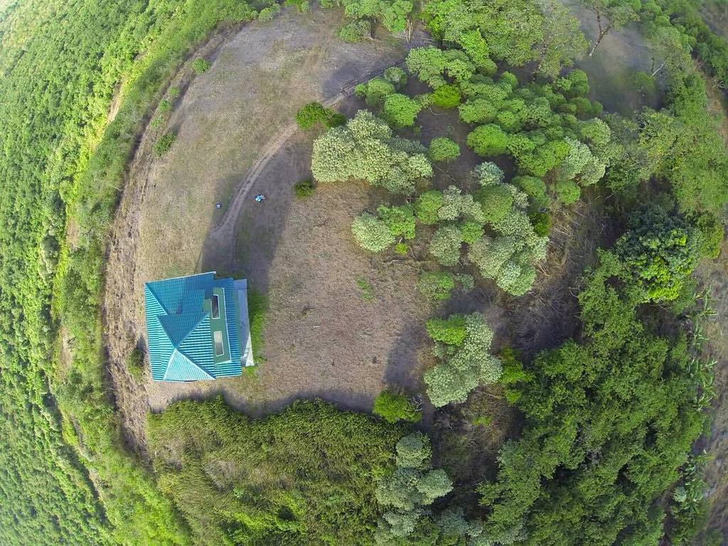 dronodromo_com's tweet photo. Montain #dron #gopro #ruta593 #drone #inspire #instacool #goprohero #hero3 #phantom2visionplus #phantom4 #phantom … https://t.co/H72oinIiTj