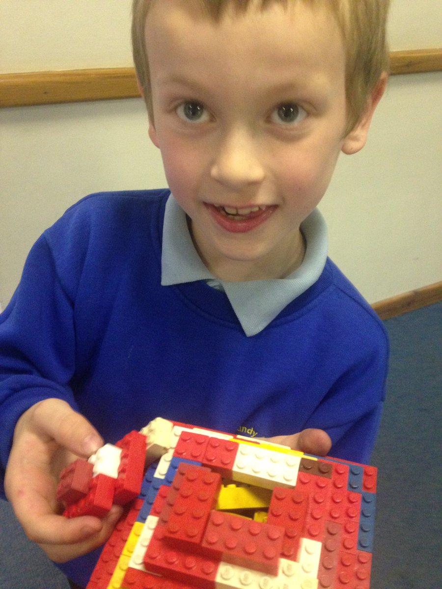 🌟Daniel in Robins proudly shared his GREAT learning. Topic: Ancient Egypt. Outcome: pyramid with hidden treasure!☀️🐪