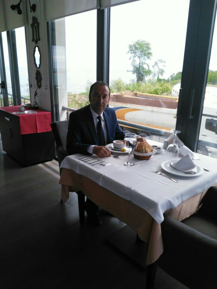 I'm at Ali Nevzat Et&amp;balık in Ünye swarmapp.com/c/2X7uGgqgoXC