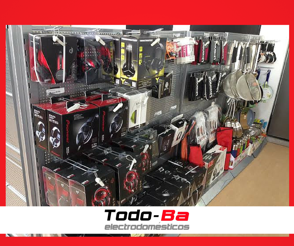 Todoba's tweet photo. ¡Todo lo que tu cocina necesita lo tienes en el nuevo #TodoBaSTORE ! #Menaje #Almería (Avda. Montserrat, 168) https://t.co/1VlcX4CcIg