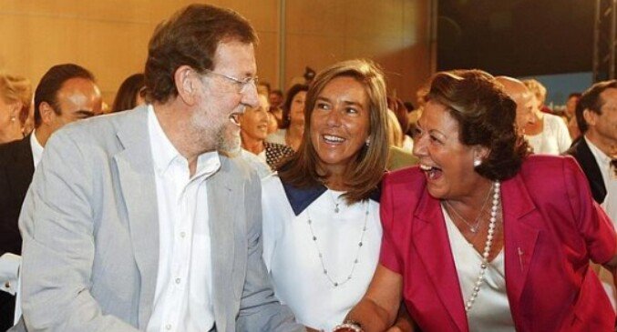 - Entonces coge Fernández Díaz y dice: A día de hoy la corrupción es un fenómeno muy limitado
- jajajajj
- jajajajj