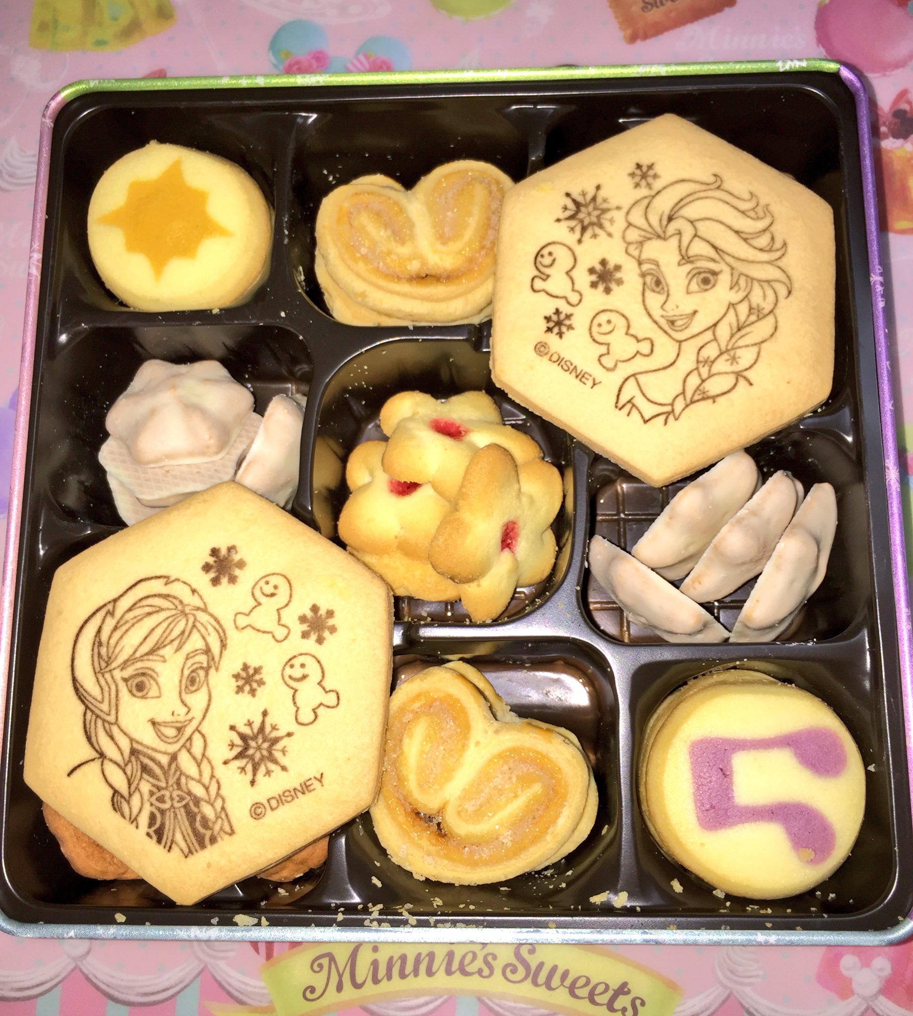 スイーツ女のおやつとごはん Twitterren ディズニー お土産 1月 3月 アソーテッドクッキー バター バター紫芋 キャラメル バターオレンジキャラメル クランベリージャム ストロベリー ホワイトチョコマカロン パイ 店 Tdl 値段 10円 970カロリー