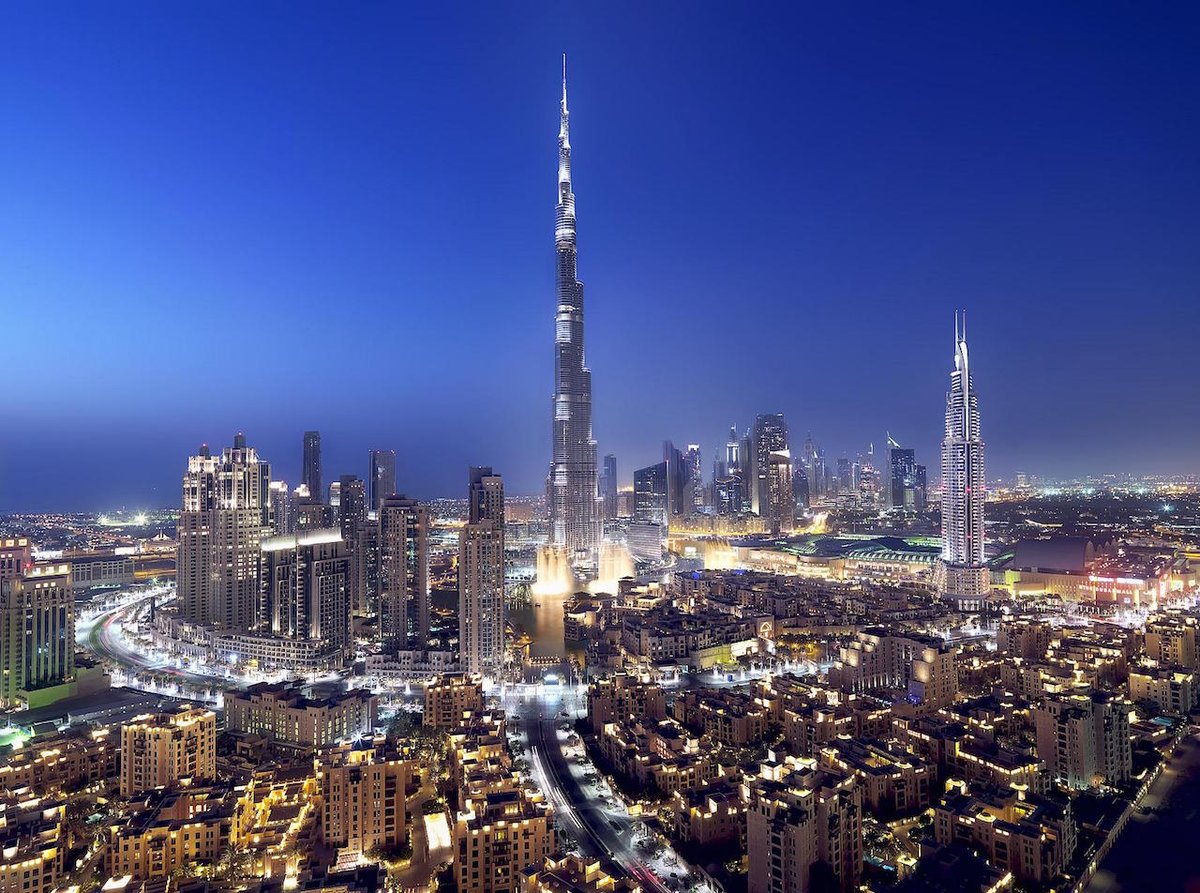 DHolidayHomes's tweet photo. #DowntownDubai is a large scale &amp; mixed-use development project, wherein the most landmarks of the City are located https://t.co/ioc48xRy1U