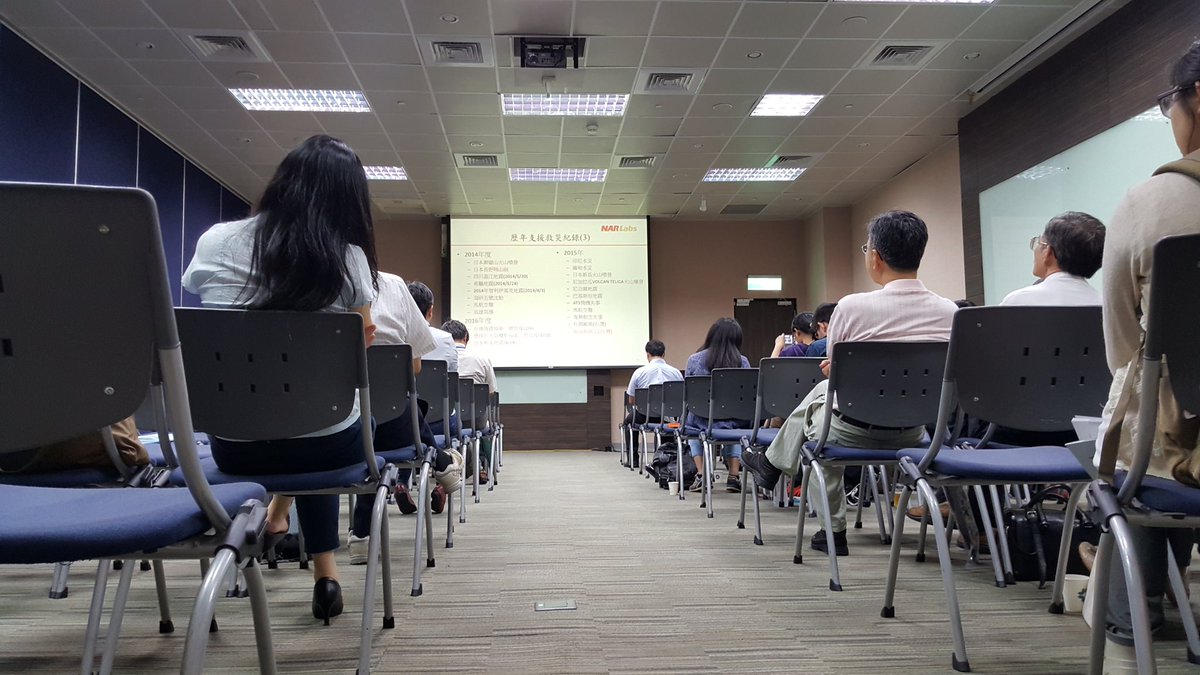 darkensiva's tweet image. Going to share how satellite imagery and crowdsourcing can cooperate with #HumanitarianICT @GeoThingsTW #Formosat