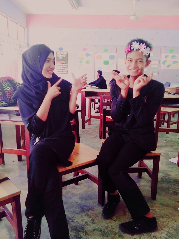 I'll do anythings for u love.. As long u happy with me😁😁