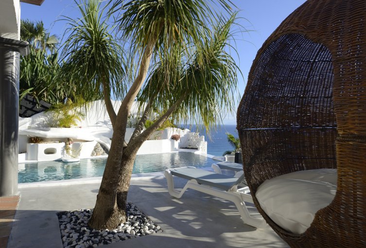 Erostravel's tweet photo. La Villib à  Saint-Martin (Caraïbes)... Etablissement réservé aux couples libertins. https://t.co/YbtDOydnPI https://t.co/PeW8POE1CE