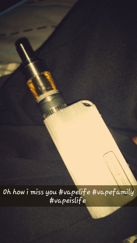 TallLankyMofo's tweet photo. Have this back in my life #CoolFireIV #vapelife #vapefamily #vapeislife #IloveVaping #StrawberryCheesecake https://t.co/mSp78oEXox