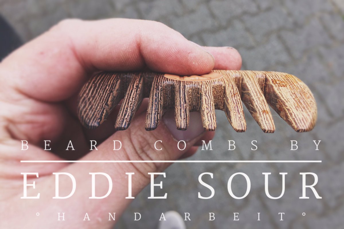 EDDIESOUR307's tweet photo. New Comb😎👨🏻
#byEddieSour #comingsoon #gentleman #handmade #bartkamm #fashion #beardcomb #beard #barber #luxury #men https://t.co/cZ7trPrTzQ