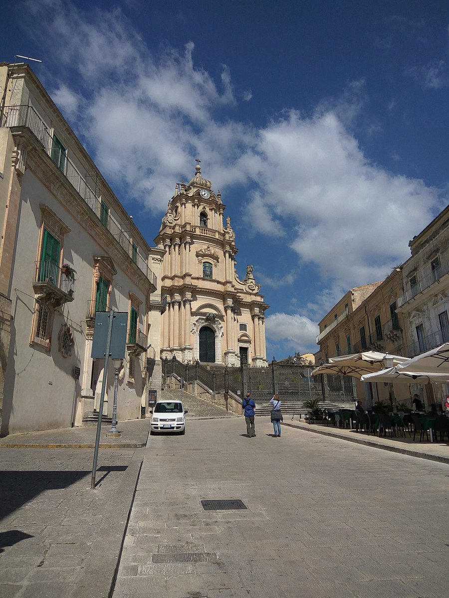 Shadowflare_88's tweet image. No #tech news for today, only Marketing! From #Xiaomi #RedmiNote3Pro