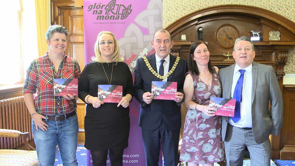 New model launched for Irish medium youth work. Devised by <a href="/GlorNaMona/">Glór na Móna</a> in co.with <a href="/UlsterUni/">Ulster University</a> goo.gl/UXgr8K