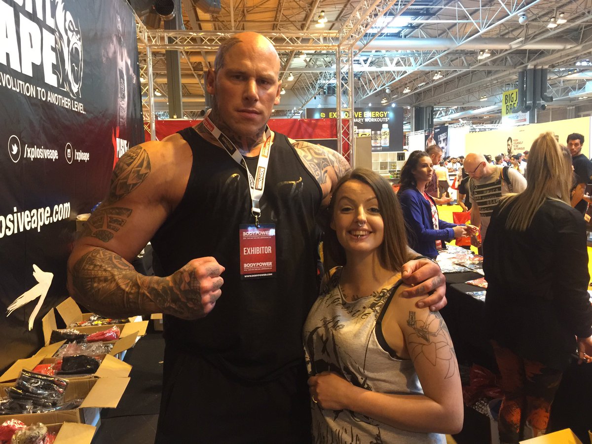 So our chief scorer got her picture with <a href="/martynford82/">martyn ford</a> at the <a href="/xplosiveape/">XplosiveApe Apparel</a> stand