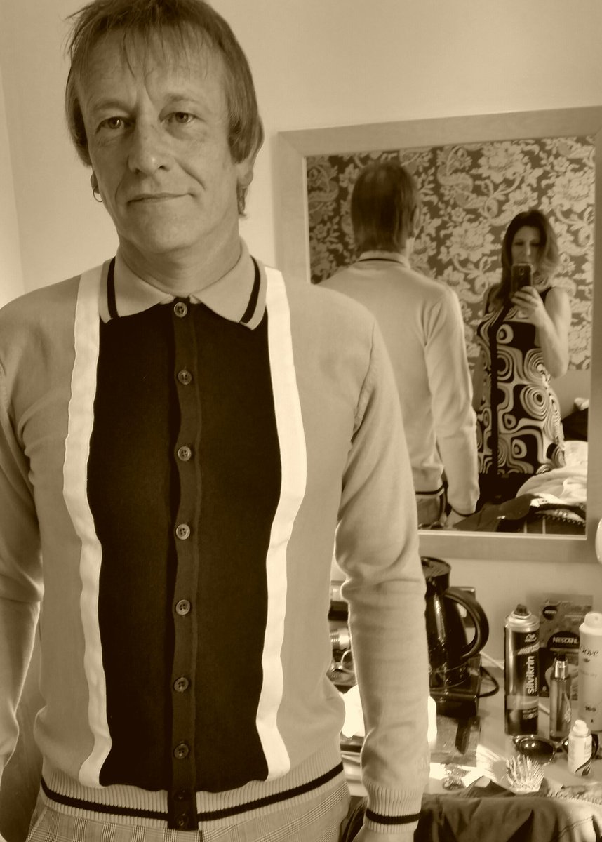 NickyDee9's tweet photo. Ready Steady Go Go @AONthemusical @danielbea Count down to Billingham :) xx https://t.co/kAZ2TwAEs5