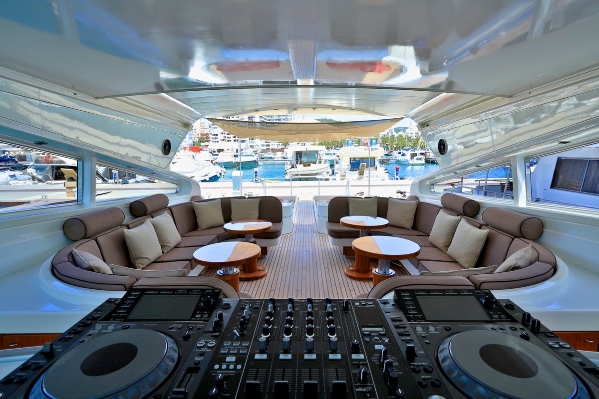boatsibiza's tweet photo. Meet our 89ft #yacht The Leopard, Grrr! Complete with Funktion One soundsystem &amp; CDJ1000s - #Ibiza style! https://t.co/LWlfm8gpA1