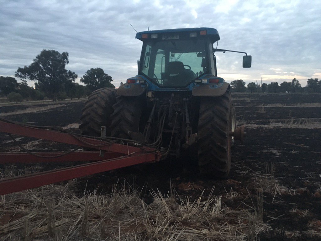 Who needs tracks. Had to take a wheel off, was getting too much traction <a href="/quambyag/">Sandy Day</a> <a href="/Adamsomerville3/">Adam somerville</a> <a href="/floggafarmers/">Ronald 'Ninja' Coote</a>