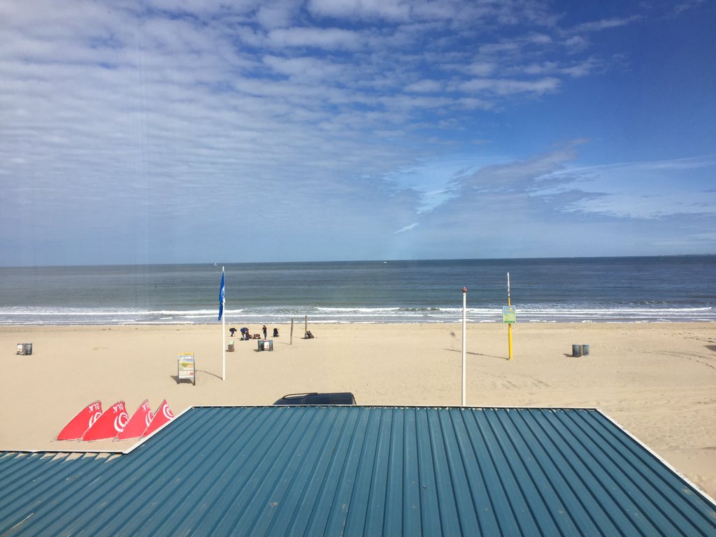 Strandbewaking's tweet image. Wij zijn weer geopend t/m 19:00 uur! Voor informatie loop gerust binnen of neem contact op via 0117-372213