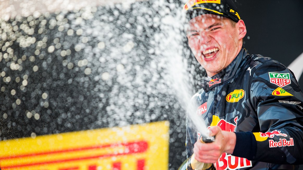 ZiggoSport's tweet photo. .@Max33Verstappen is vanavond live te zien in Peptalk! https://t.co/KFPq1qFESR #peptalk #ziggosport https://t.co/4xMLalEaft