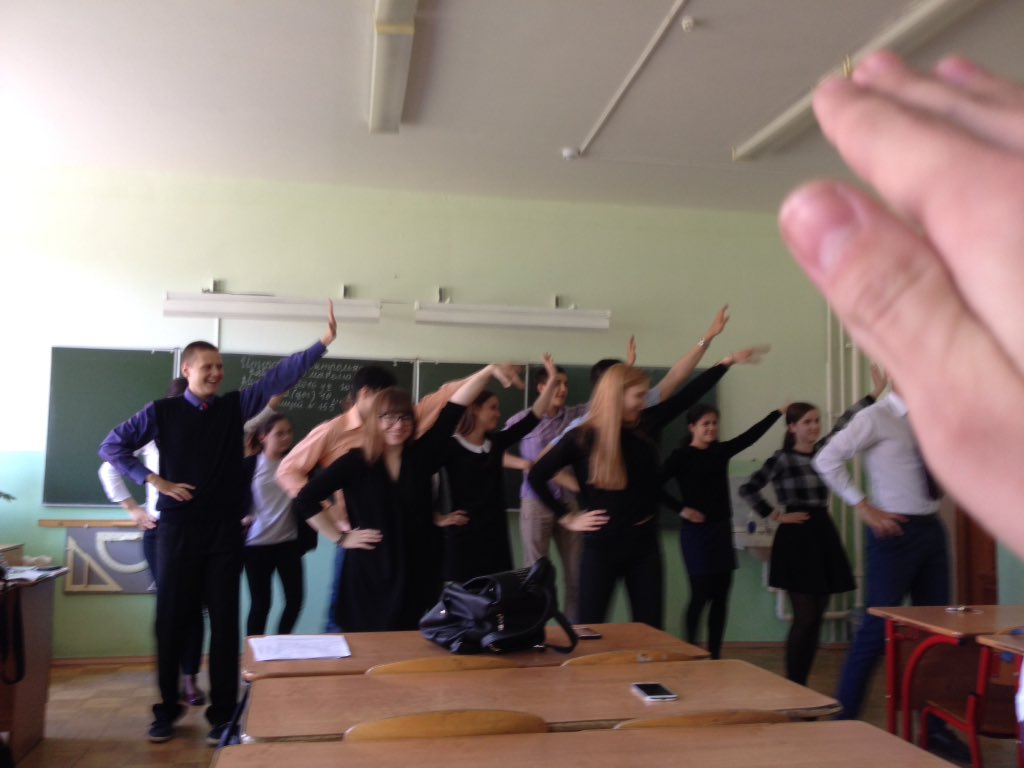 Garbl4's tweet image. Класс фашистов