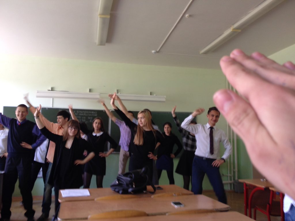 Garbl4's tweet image. Класс фашистов