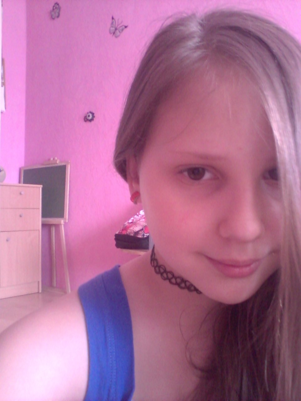 hebe teen selfie  / X