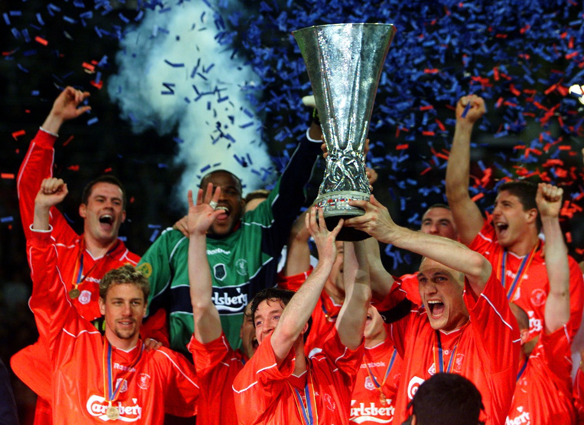 Уефа 2005 2006. Liverpool win UEFA Cup. Merdeca Cup 2001.